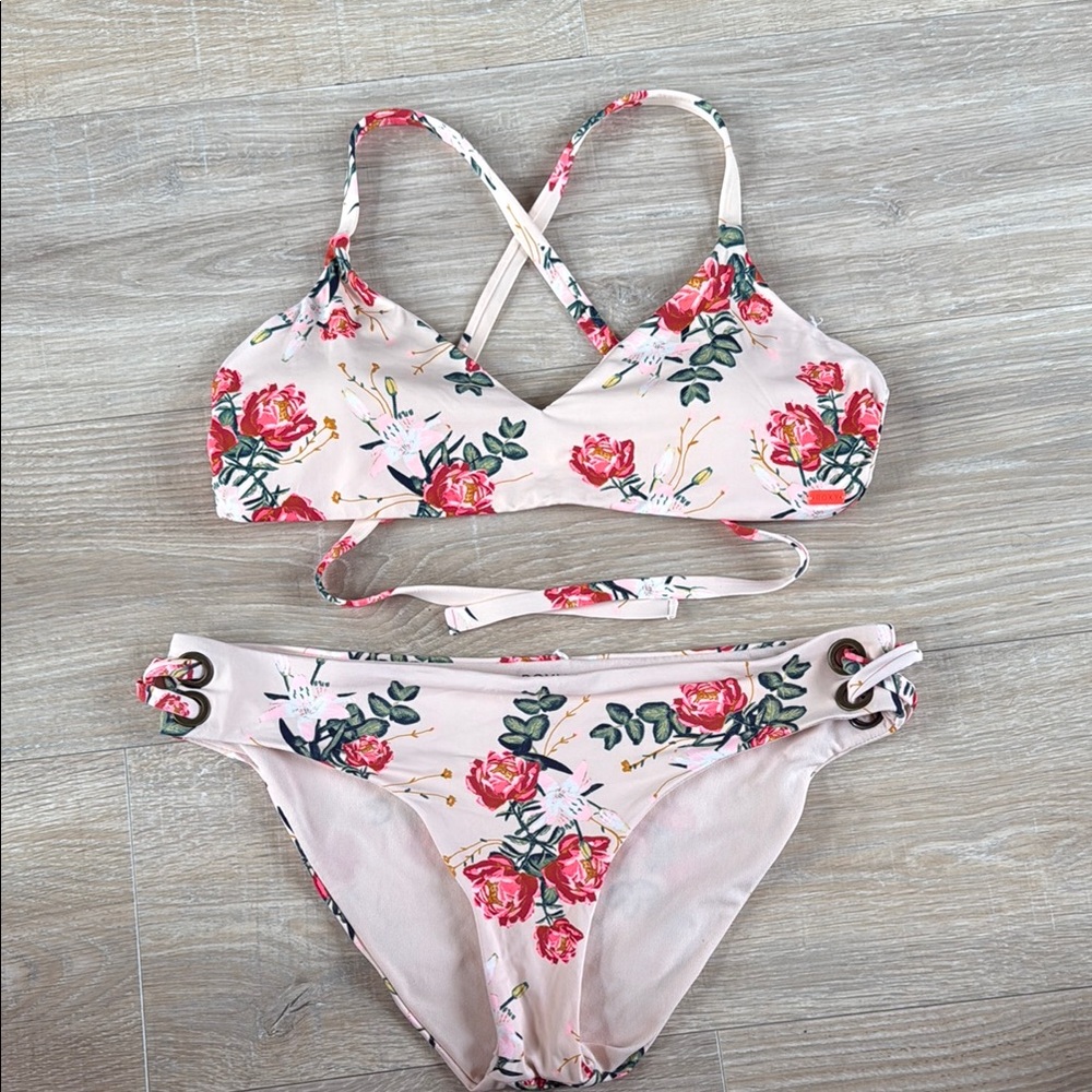 Roxy Floral Bikini Set in Cream and Green